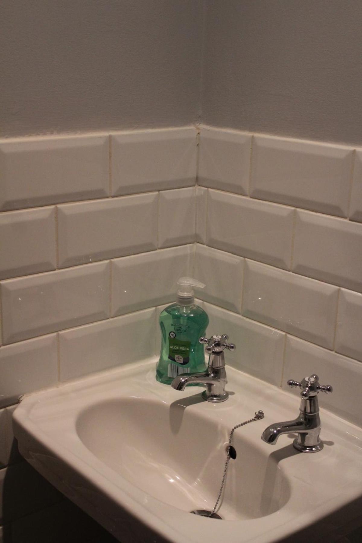 Apartment Spacious 2-bed 2-bath In Centre
